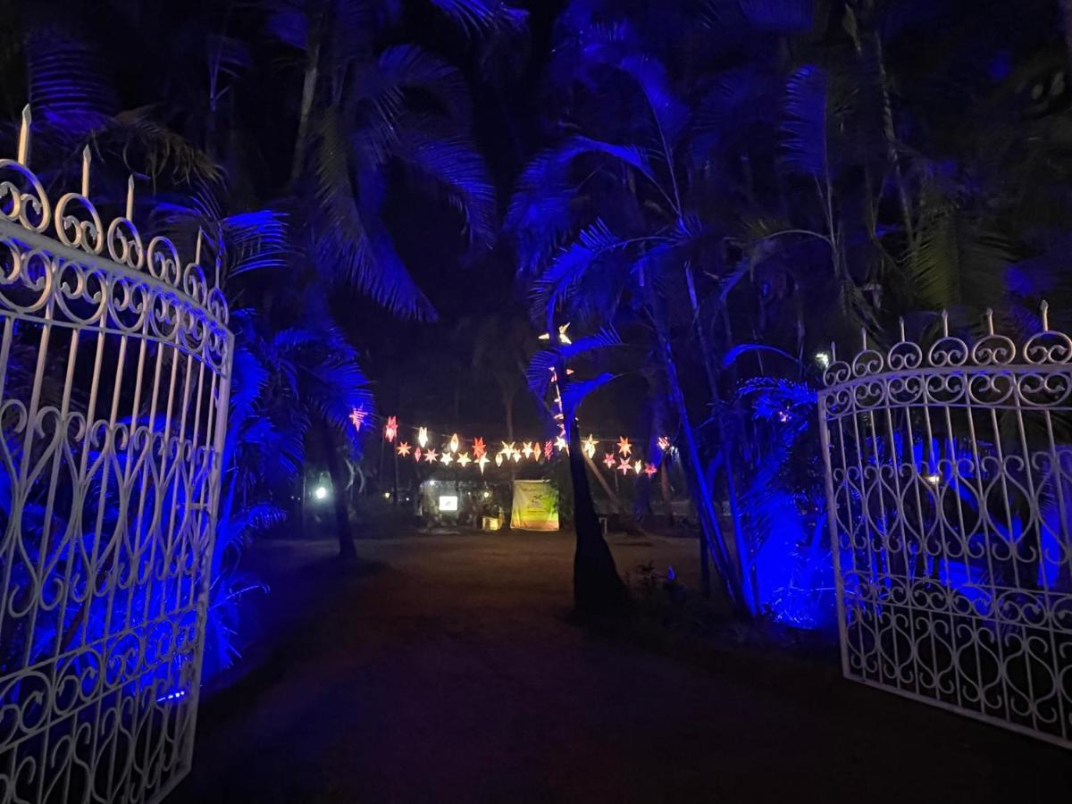 Presa Di Goa - Smith And Appy Managed Hotell Calangute Eksteriør bilde